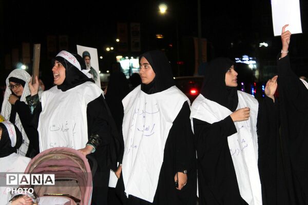 حرکت دسته عزاداری در شهرستان نیشابور