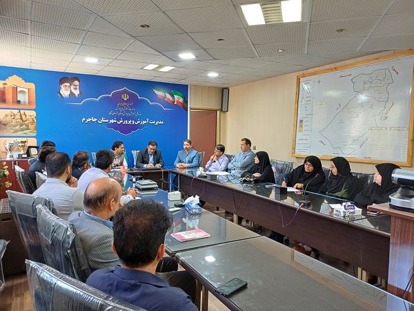 برگزاری  جلسه مهارت آموزی با اولویت رشته شنا