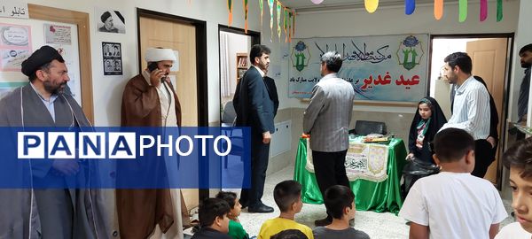 جشن عید غدیر وتقدیر از دانش آموزان توسط کانون فرهنگی هنری شهید مطهری شهر آشخانه