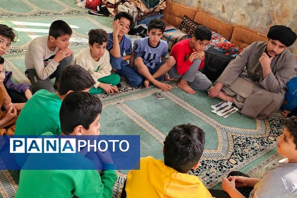 اعتکاف دانش‌آموزی در گناوه