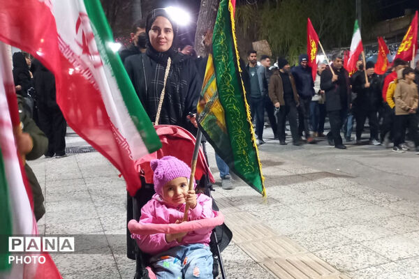 دهه نودی‌های پای کار انقلاب