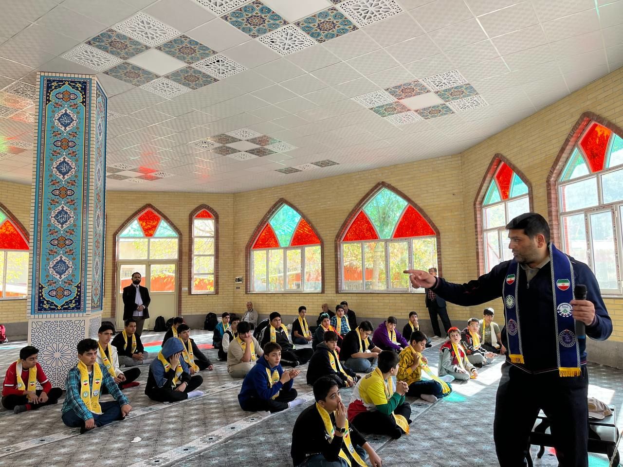 اردوی آموزشی ، تربیتی و تشکیلاتی مدرسه افق ابرار