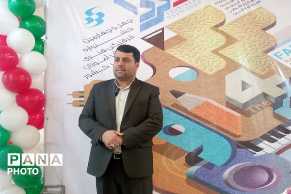 ردپایی از نقش و نگار در نمایشگاه دائمی شهرداری قرچک با آثار جشنواره دانش‌آموزی فرهنگی- هنری فردا