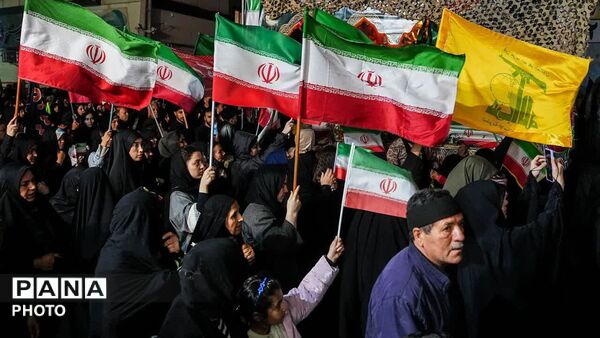 اجتماع شبانه خون‌خواهی شهادت رهبر انقلاب در چهل و ششمین شب 