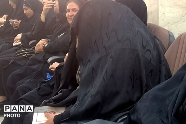 مراسم طلب آمرزش در روز عرفه، از زبان امام حسین «ع» در شهر فردوسیه 