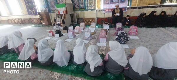 سنگر مسجد به یاد دانش‌آموزان میناب