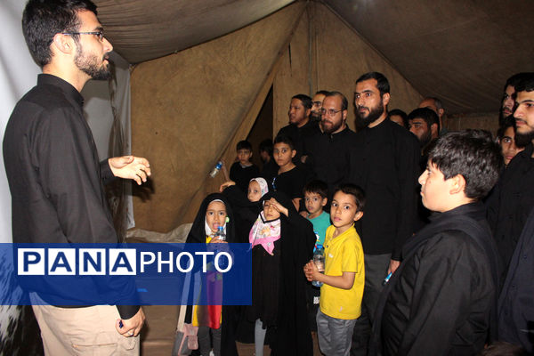 روایتگری طلاب جوان در یادواره شهدای مدرسه حقانی قم