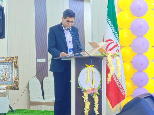 آیین بزرگداشت مقام معلم در بندرخمیر
