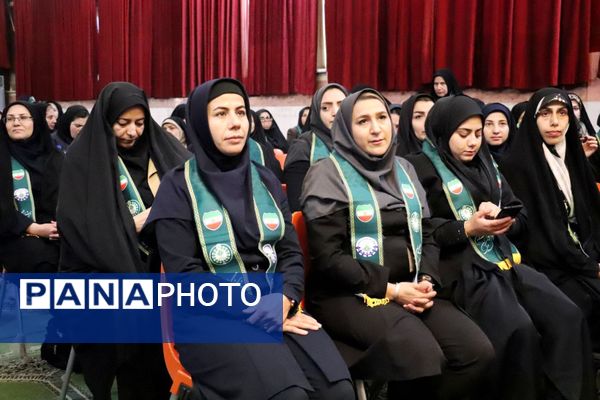 دومین روز اردوی آموزشی مربیان کاردان سازمان دانش‌آموزی آذربایجان شرقی