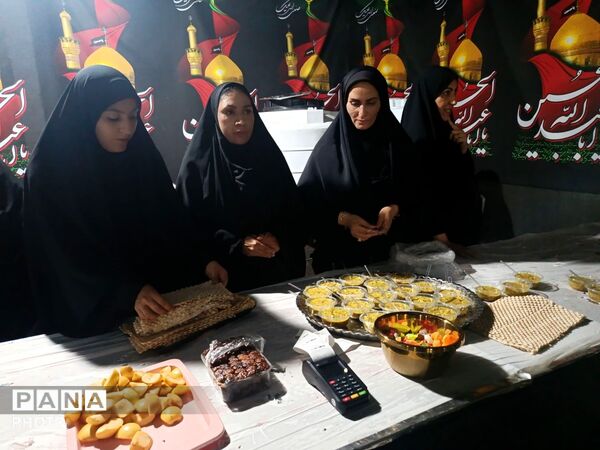 جلوه‌های خدمت‌رسانی فرهنگیان حاجی‌آباد در آیین وداع با «رهبر شهید»