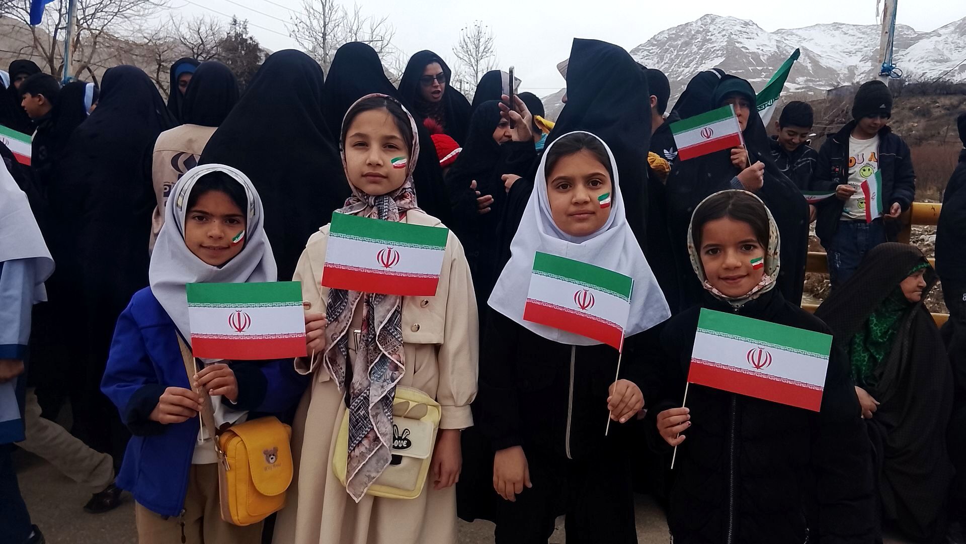 راهپیمایی ۲۲بهمن ماه روز پیروزی انقلاب اسلامی ایران در بار