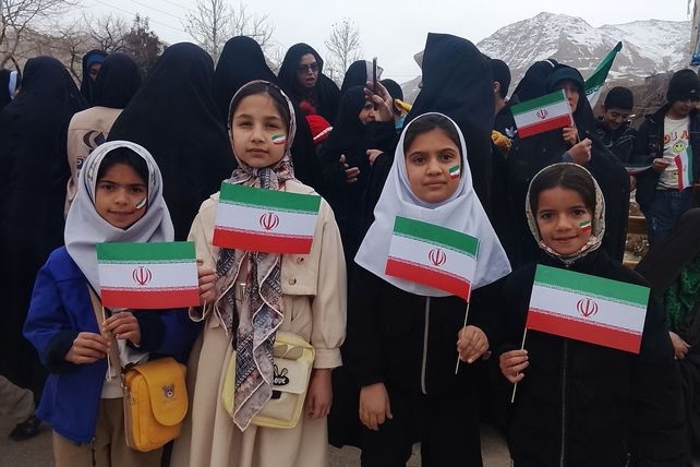 راهپیمایی ۲۲بهمن ماه روز پیروزی انقلاب اسلامی ایران در بار