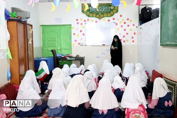 جهادِ معلمان؛ وقتی عشق، از علم فراتر می‌رود