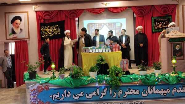 تجلیل از نخبگان قرآنی در  رضویه