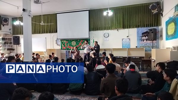 مراسم میلاد حضرت مهدی (عج) در دبیرستان شاهد ابوذر غفاری نیشابور 