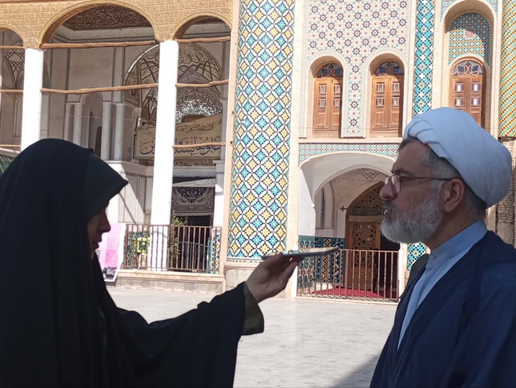 امامزادگان ستون‌های هویت شیعه در ایران هستند