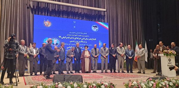 آیین نکوداشت خیر مدرسه ساز عبدالرضا وکیلی با حضور وزیر آموزش و پرورش در نیشابور 