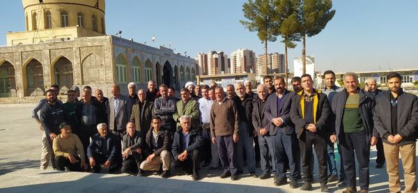 حضور خادمان اصفهانی در چایخانه امام رضا«ع» مشهد
