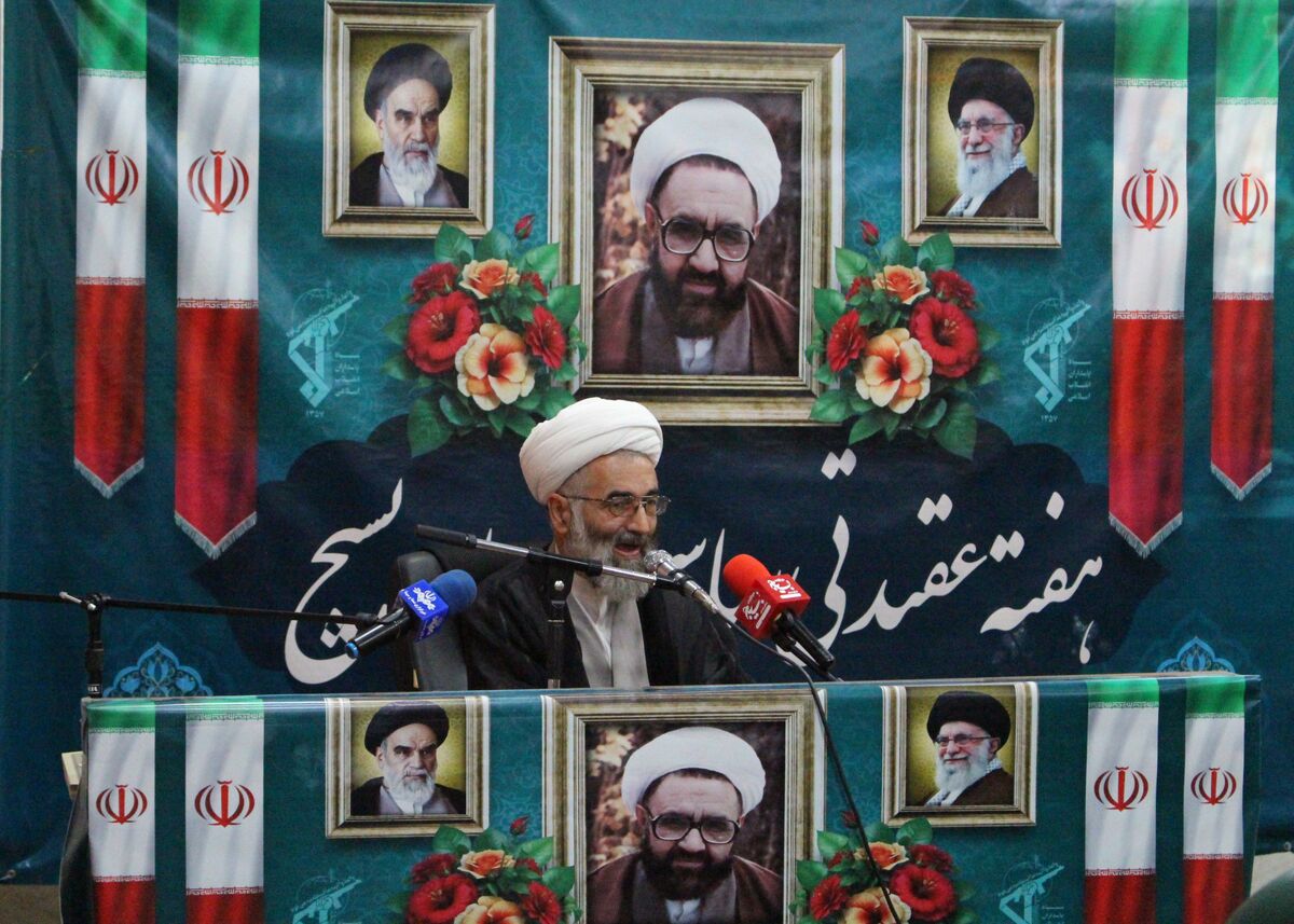  شهید مطهری نماد علم، توسل و تفکر عمیق دینی بود