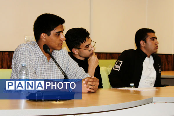 نشست شورای نوجوانان استان کرمان؛ از بیان دغدغه‌ها تا طراحی مسیر تصمیم‌سازی نسل نو
