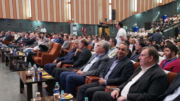 اختتامیه المپیاد جهانی فیزیک در اصفهان