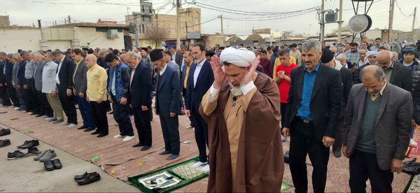 نماز عید سعید فطر در شهر جعفریه قم