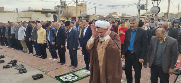 نماز عید سعید فطر در شهر جعفریه قم