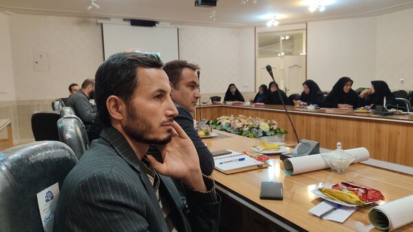 نشست تبیین برنامه‌های حوزه پرورشی آموزش‌ و پرورش بن