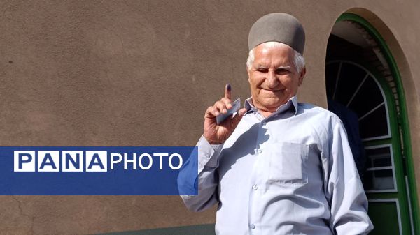 حضور مردم  یاسوج پای صندوق‌های رأی