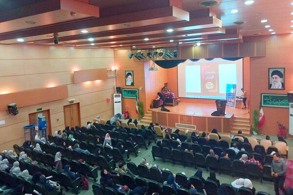 سفیران سلامت دانش‌آموزی رابط انتقال مفاهیم بهداشتی