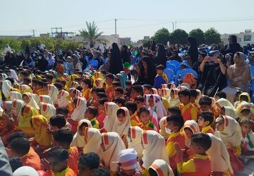 همایش مادر و کودک در رودان