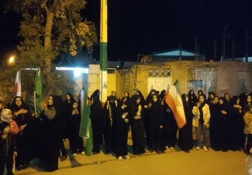حضور گسترده مردم کوهنانی در راهپیمایی های  شبانه 

