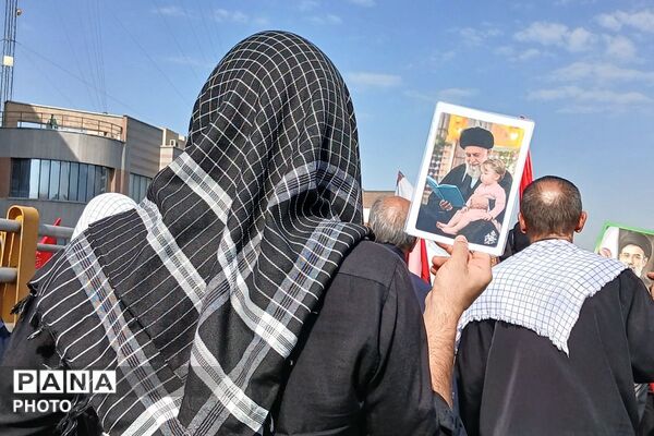 روایت عشق و وفاداری در بدرقه شهدا