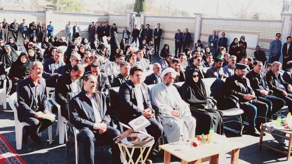 افتتاح دبستان ۱۲ کلاسه در شهر کره‌ای سرچهان