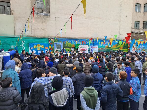 جشن نیکوکاری و عید همدلی در مدارس منطقه ۱۰