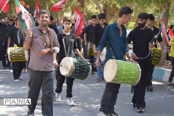 لبیک از دور؛ حماسه حضور جاماندگان اربعین در اردکان