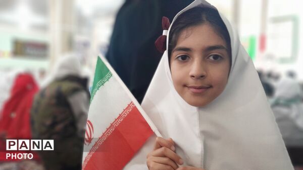 دختران چلیچه، پرچمداران انقلاب 