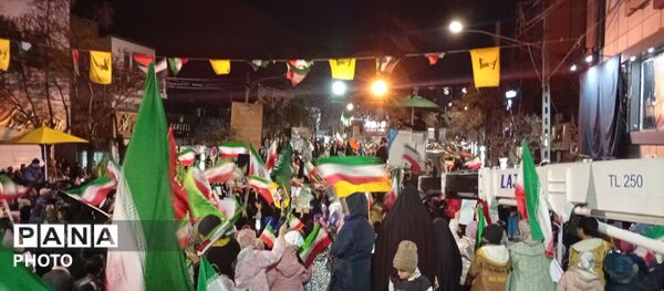 اجتماع مردم ملایر و تجدید بیعت با آرمان‌های انقلاب