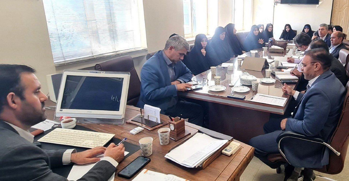 مدارس شاهد باید الگوی تراز استان باشند