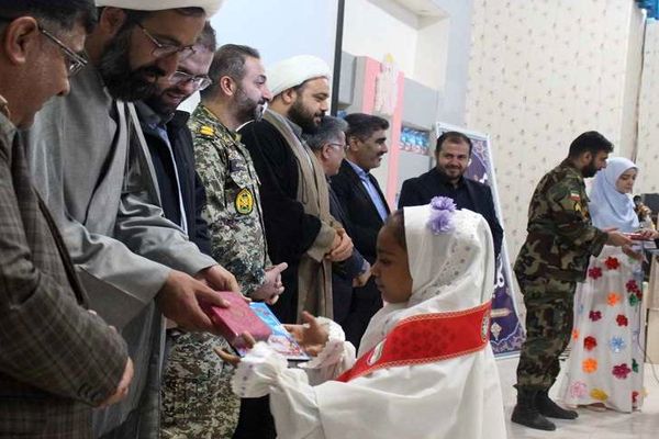 حضور رئیس سازمان دانش آموزی کشور در جشن تکلیف دختران مدرسه هوانیروز