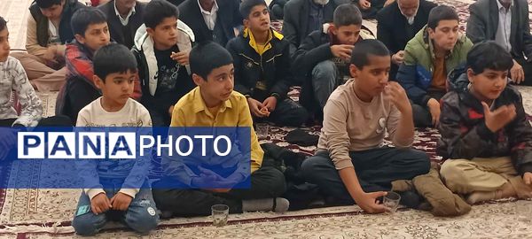 حضور پر رنگ کودکان روستای نقاب در جشن ولادت بانوی دو عالم