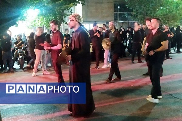 همه‌ پیشوا یک هیئت؛ خروش دسته‌های عزاداری در شب‌های محرم