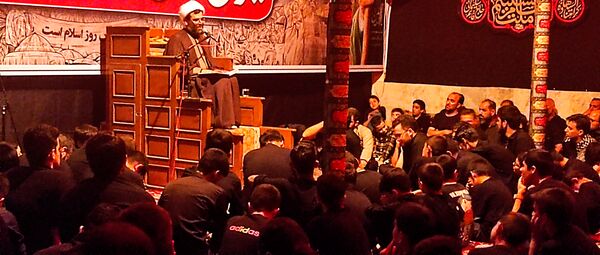سوگواری شب چهارم محرم در مسجد امام حسین(ع) اسفراین 