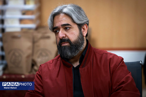 نشست صمیمی معاون آموزش متوسطه وزارت آموزش و پرورش با دانش‌آموز خبرنگاران خبرگزاری پانا