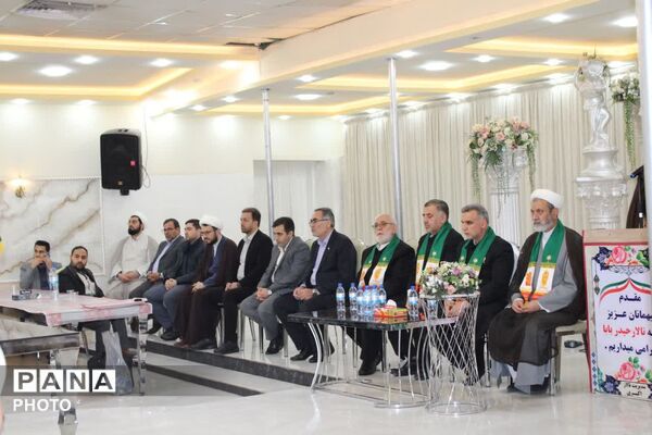 برگزاری آیین «زیر سایه خورشید» همزمان با میلاد امام رضا(ع) در مرند