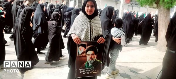 برگزاری پرشور راهپیمایی روز قدس در لارستان 