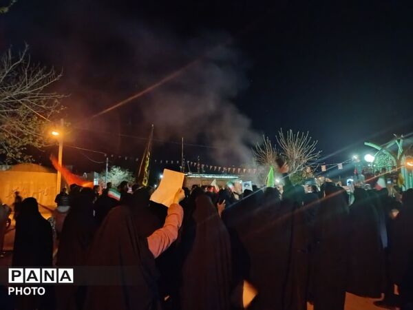 راهپیمایی شبانه مردم شهید پرور روستای مهدی آباد خلیل آباد 