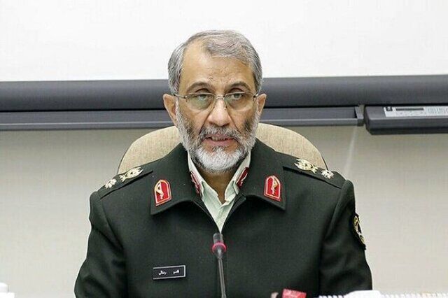 تاکید جانشین فراجا بر بازرسی همیشگی از ۷ شاخص در انتظامی کشور