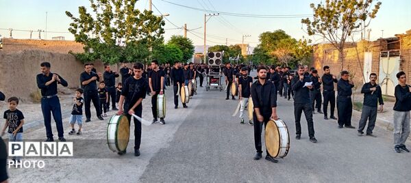 شور حسینی در هیئت ابوالفضلی روستای مهدی آباد شهرستان رشتخوار