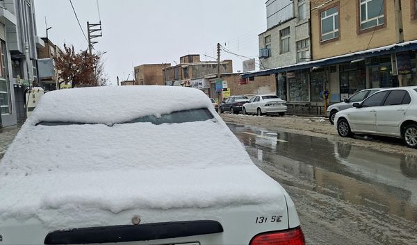 برف بی‌پایان، شهرستان بن را در آغوش سپیدی برد